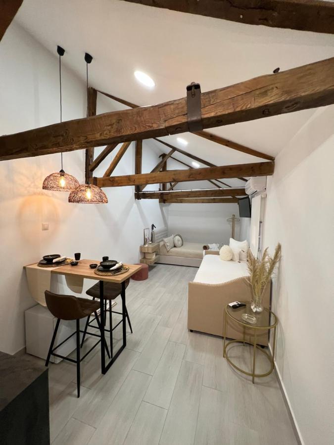 Suites Chic Cozy Herencia Ngoại thất bức ảnh