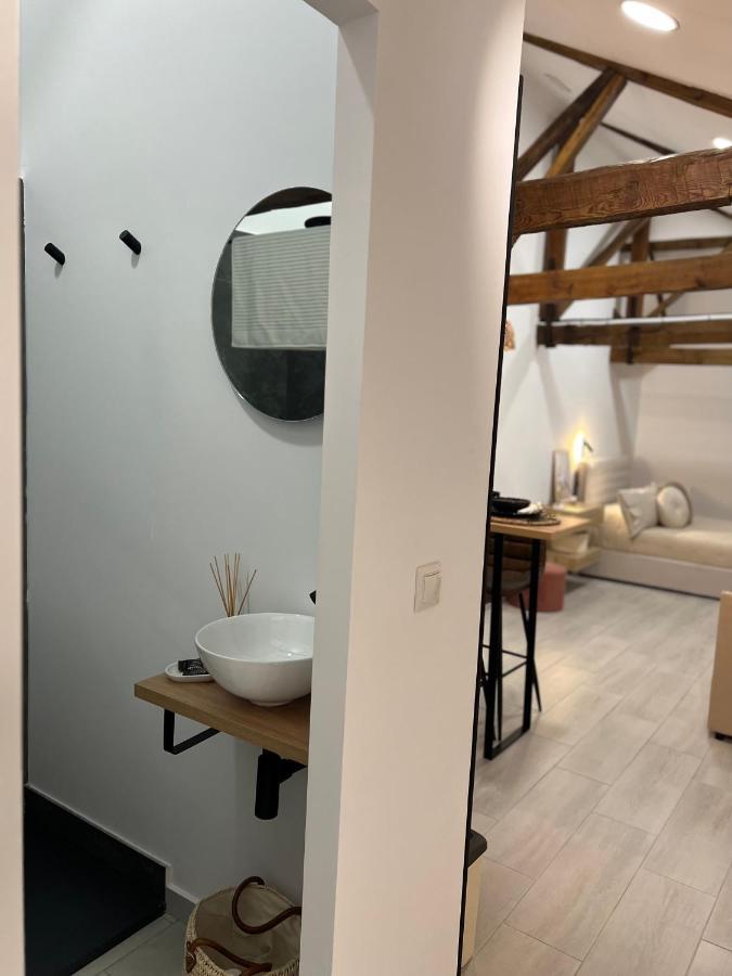 Suites Chic Cozy Herencia Ngoại thất bức ảnh